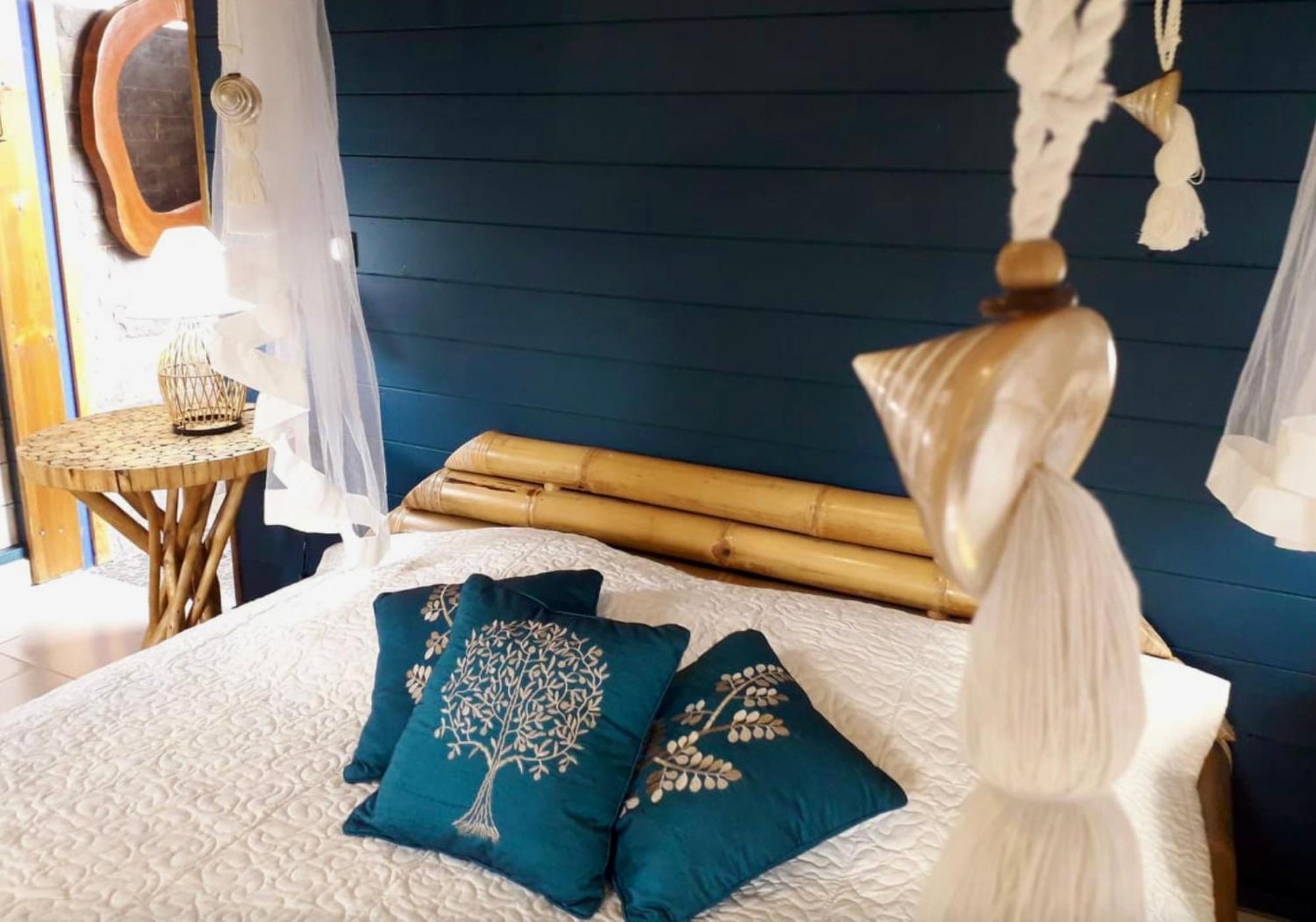 The Bluebamboo Hotel Le Moule Luaran gambar