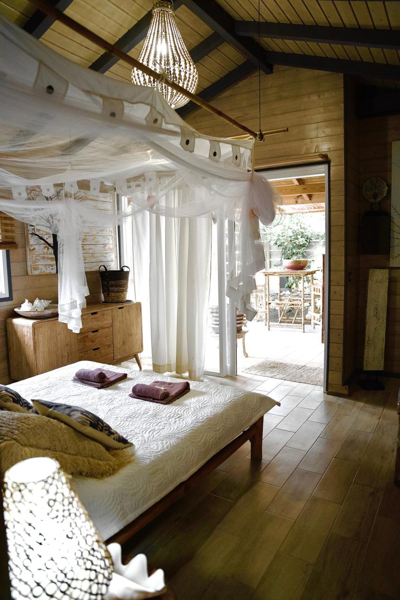 The Bluebamboo Hotel Le Moule Luaran gambar